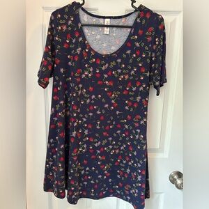 Lularoe Perfect Tee Size M